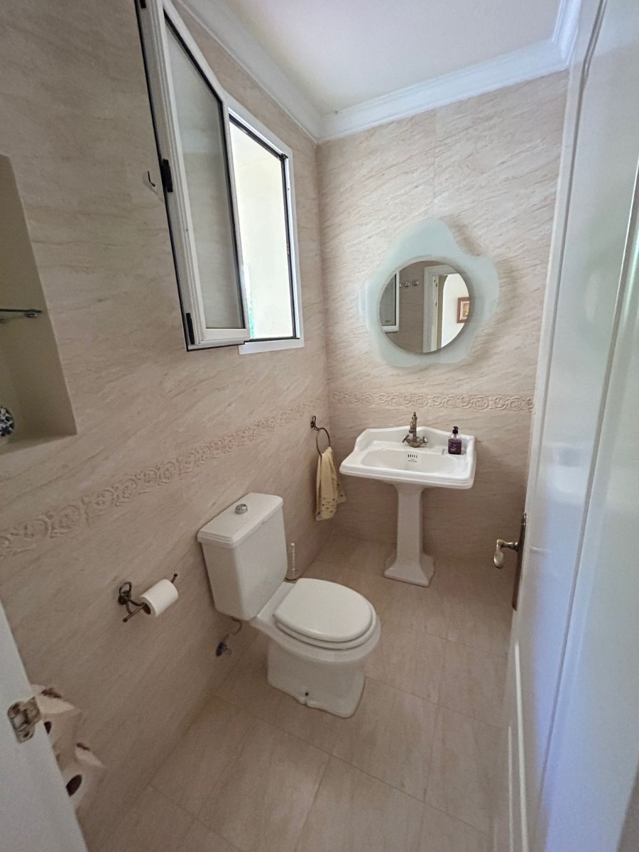 Villa en Estepona, Málaga, España 7 dormitorios, 714 m2 No. 133968