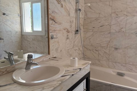 Wohnung zum Verkauf Marbella, Malaga, Spanien 2 Schlafzimmer, 77 m2 Nr. 133969 - Foto 18