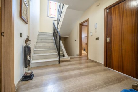 Huvila myytävänä Estepona, Malaga, Espanja, 4 makuuhuonetta, 280 m2 No. 133964 - kuva 8
