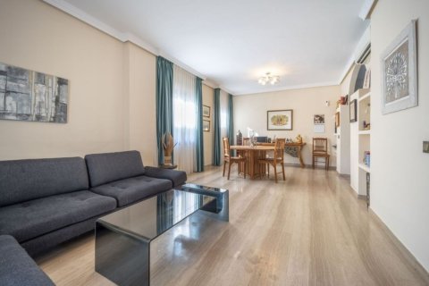 Huvila myytävänä Estepona, Malaga, Espanja, 4 makuuhuonetta, 280 m2 No. 133964 - kuva 4