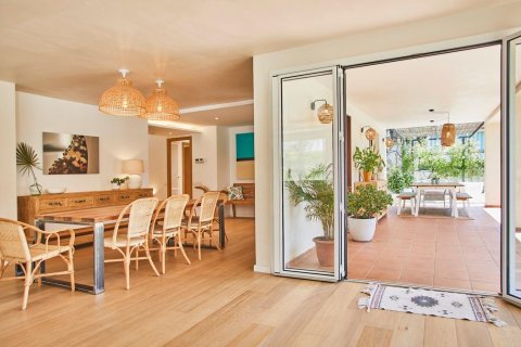 Casa in vendita Castelldefels, Barcelona, Spagna 5 camere da letto, 491 mq. N° 22942 - foto 16