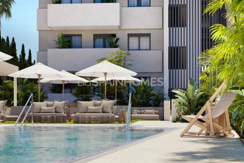 Kattohuoneisto myytävänä Estepona, Malaga, Espanja, 2 makuuhuonetta, 117 m2 No. 138852 - kuva 11