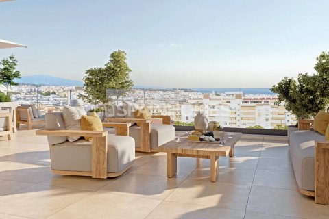Kattohuoneisto myytävänä Estepona, Malaga, Espanja, 2 makuuhuonetta, 117 m2 No. 138852 - kuva 2