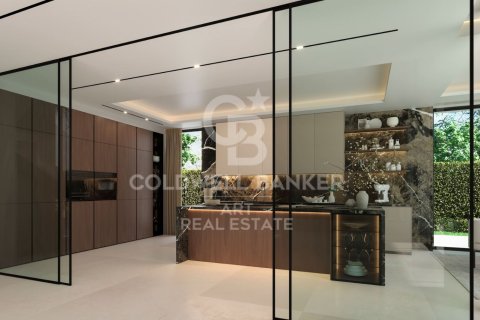 Talo myytävänä Estepona, Malaga, Espanja, 4 makuuhuonetta, 590 m2 No. 158515 - kuva 11