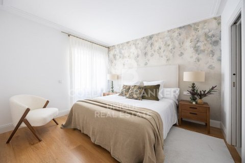 Huoneisto myytävänä Madrid, Espanja, 3 makuuhuonetta, 109 m2 No. 158519 - kuva 19