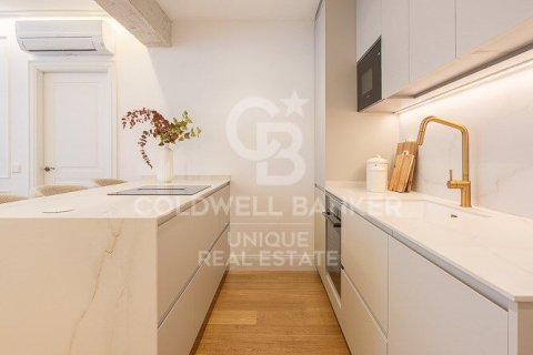 Huoneisto myytävänä Madrid, Espanja, 3 makuuhuonetta, 109 m2 No. 158519 - kuva 16