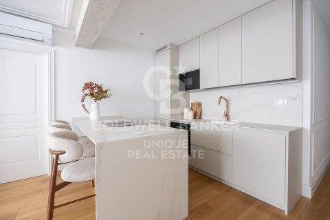 Huoneisto myytävänä Madrid, Espanja, 3 makuuhuonetta, 109 m2 No. 158519 - kuva 13