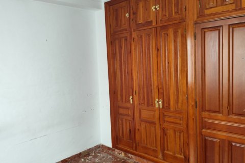 Apartament Sevilla, Seville, Hiszpania 4 sypialnie, 109 mkw. nr 113453 – zdjęcie 10