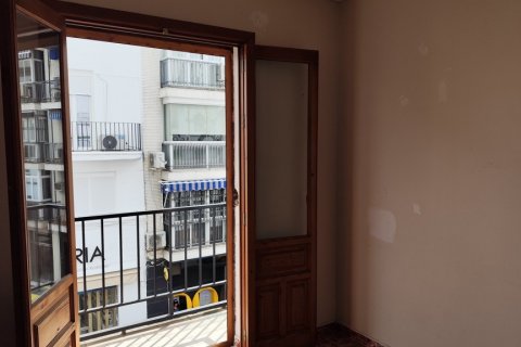 Apartament Sevilla, Seville, Hiszpania 4 sypialnie, 109 mkw. nr 113453 – zdjęcie 15