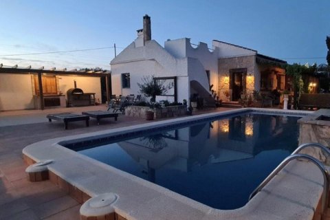 Finca for sale in Los Montesinos, Alicante, Spain 2 bedrooms, 120 sq.m. No. 145567 - photo 1