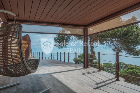 Hus till salu i Sant Feliu de Guixols, Girona, Spanien 5 sovrum, 628 kvm. Nr. 166502 - foto 4