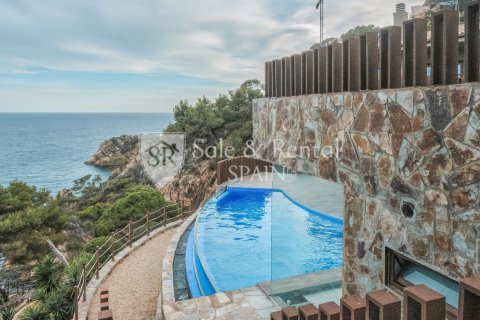 Hus i Sant Feliu de Guixols, Girona, Spanien 5 sovrum, 628 kvm. Nr. 166502