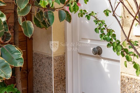 Talo myytävänä Lloret de Mar, Girona, Espanja, 4 makuuhuonetta, 219 m2 No. 166503 - kuva 13