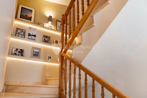 Talo myytävänä Lloret de Mar, Girona, Espanja, 4 makuuhuonetta, 219 m2 No. 166503 - kuva 22