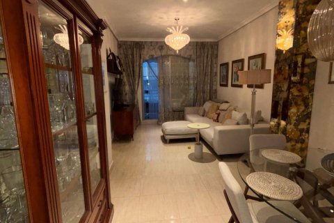 Продажа квартиры в Торревьеха, Аликанте, Испания 2 спальни, 105м2 №149707 - фото 14
