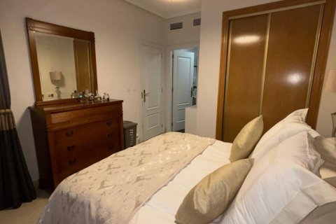 Продажа квартиры в Торревьеха, Аликанте, Испания 2 спальни, 105м2 №149707 - фото 24