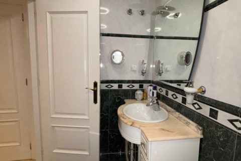 Продажа квартиры в Торревьеха, Аликанте, Испания 2 спальни, 105м2 №149707 - фото 19