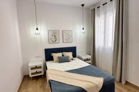 Аренда квартиры в Аликанте, Испания 80м2 №149705 - фото 13