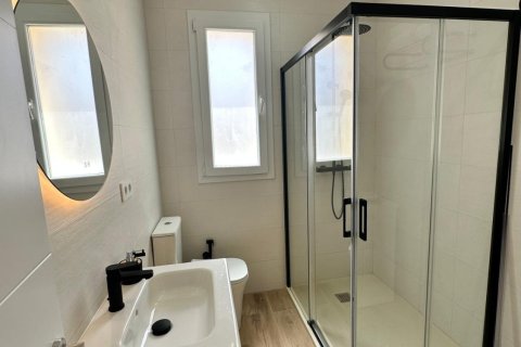 Аренда квартиры в Аликанте, Испания 80м2 №149705 - фото 27