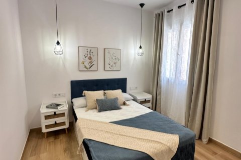 Аренда квартиры в Аликанте, Испания 80м2 №149705 - фото 12