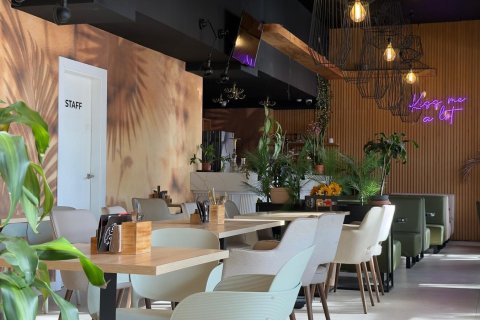 Gewerbeimmobilien in Benidorm, Alicante, Spanien 290 m2 Nr. 149704