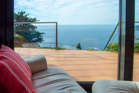 House for sale in Tossa de Mar, Girona, Spain 5 bedrooms, 307 sq.m. No. 167724 - photo 19