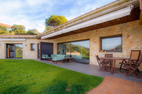 House for sale in Tossa de Mar, Girona, Spain 5 bedrooms, 307 sq.m. No. 167724 - photo 9