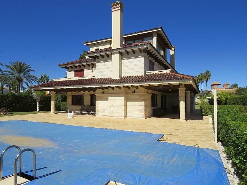 Villa i Cabo Roig, Alicante, Spanien 7 sovrum, 600 kvm. Nr. 103690