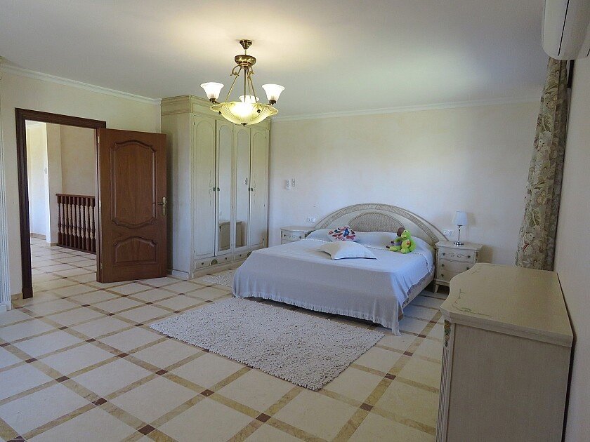 Villa i Cabo Roig, Alicante, Spanien 7 sovrum, 600 kvm. Nr. 103690