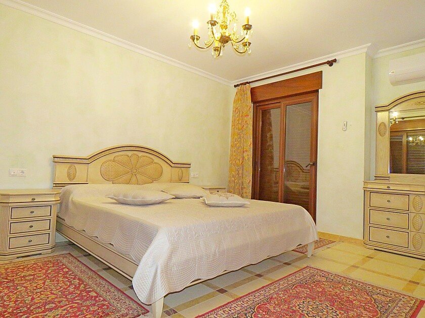 Villa i Cabo Roig, Alicante, Spanien 7 sovrum, 600 kvm. Nr. 103690