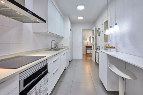 Apartamento en venta en Mataró, Barcelona, España 4 dormitorios, 159 m2 No. 178249 - foto 10