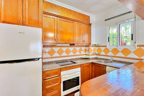Dvīņu māja pārdošanā Alicante, Spānijā 2 istabas, 84 m2 Nr. 134806 - attēls 11