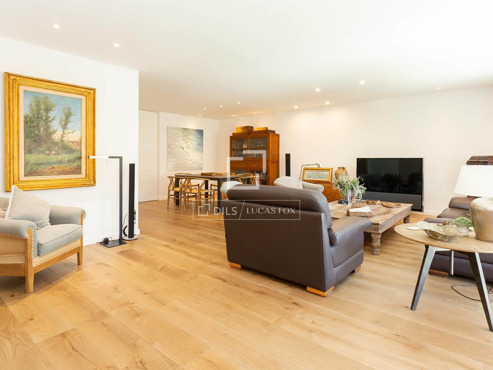 Apartment in Barcelona, Spain 5 bedrooms, 204 sq.m. No. 192759