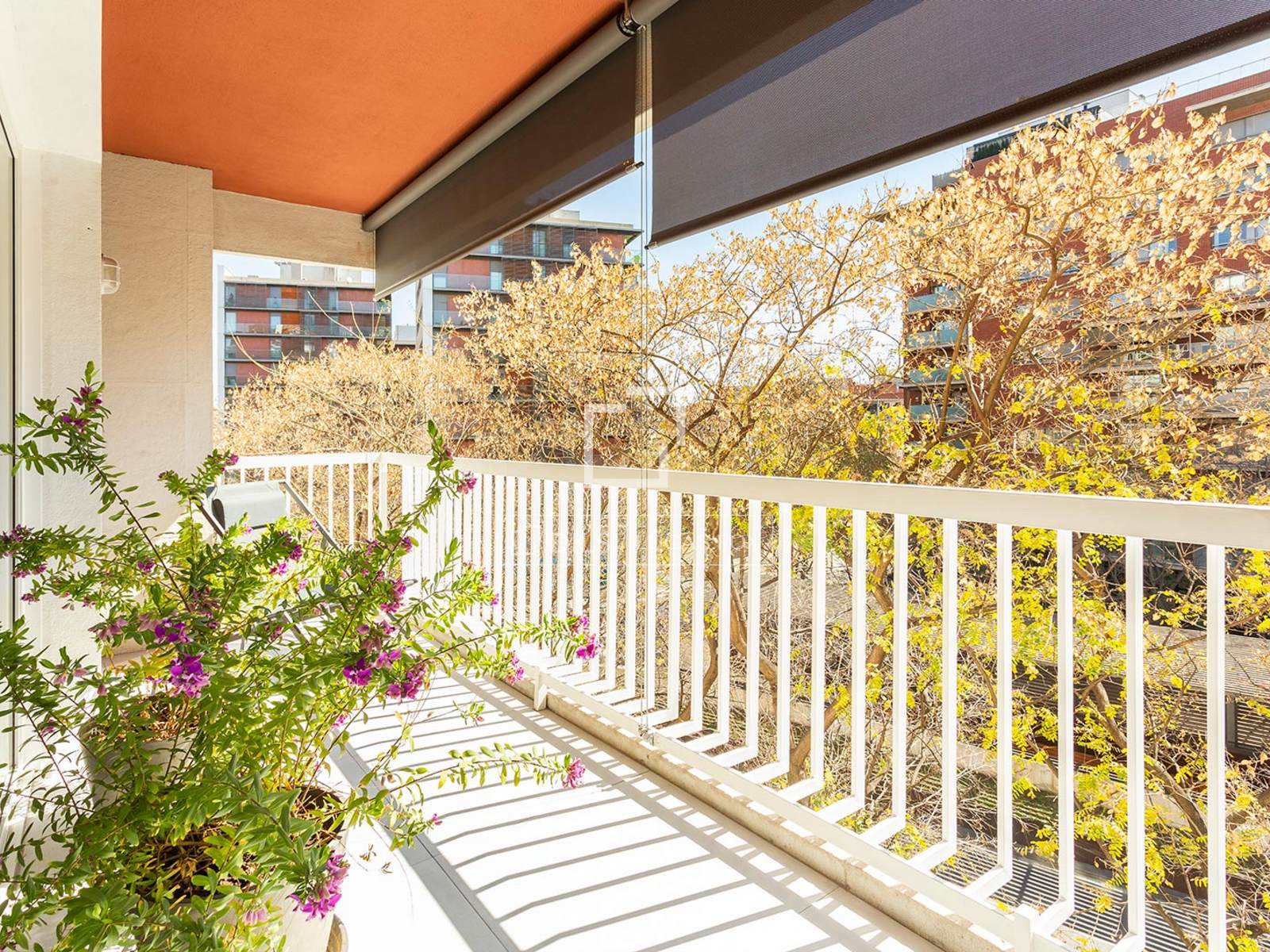 Apartment in Barcelona, Spain 5 bedrooms, 204 sq.m. No. 192759