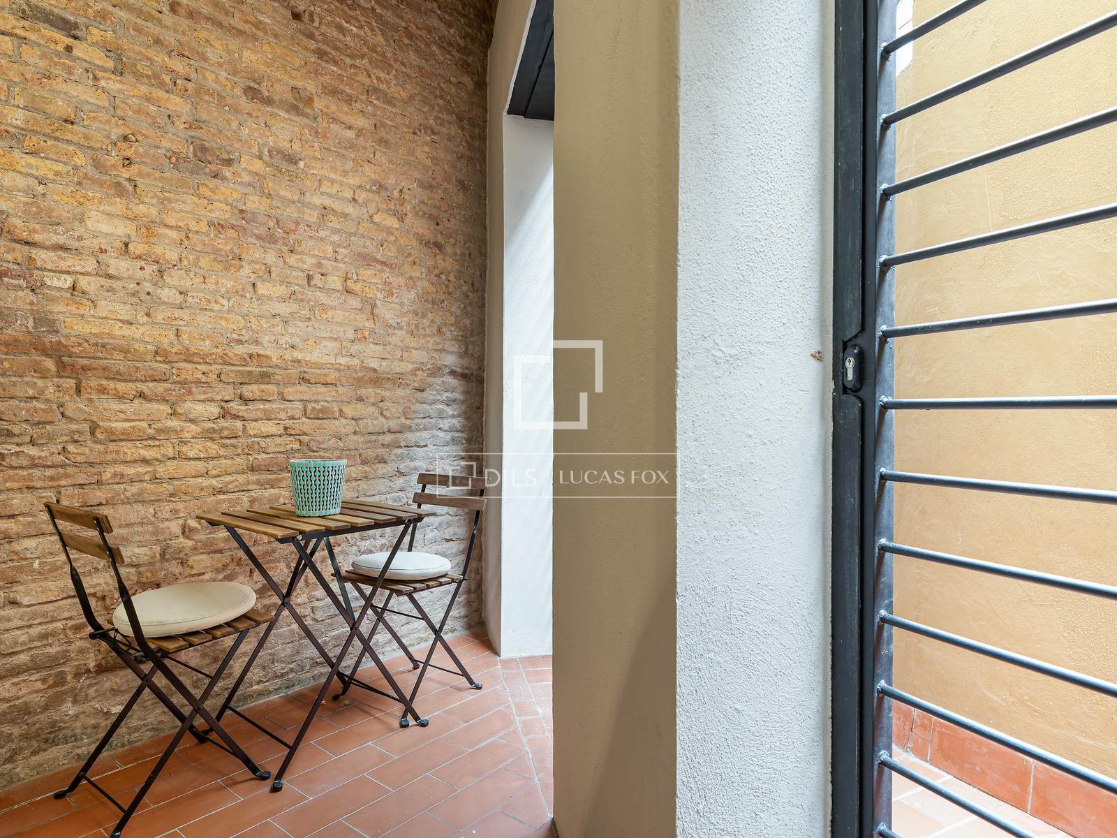 Huoneisto Barcelona, Espanja 1 makuuhuone, 54 m2 No. 192760