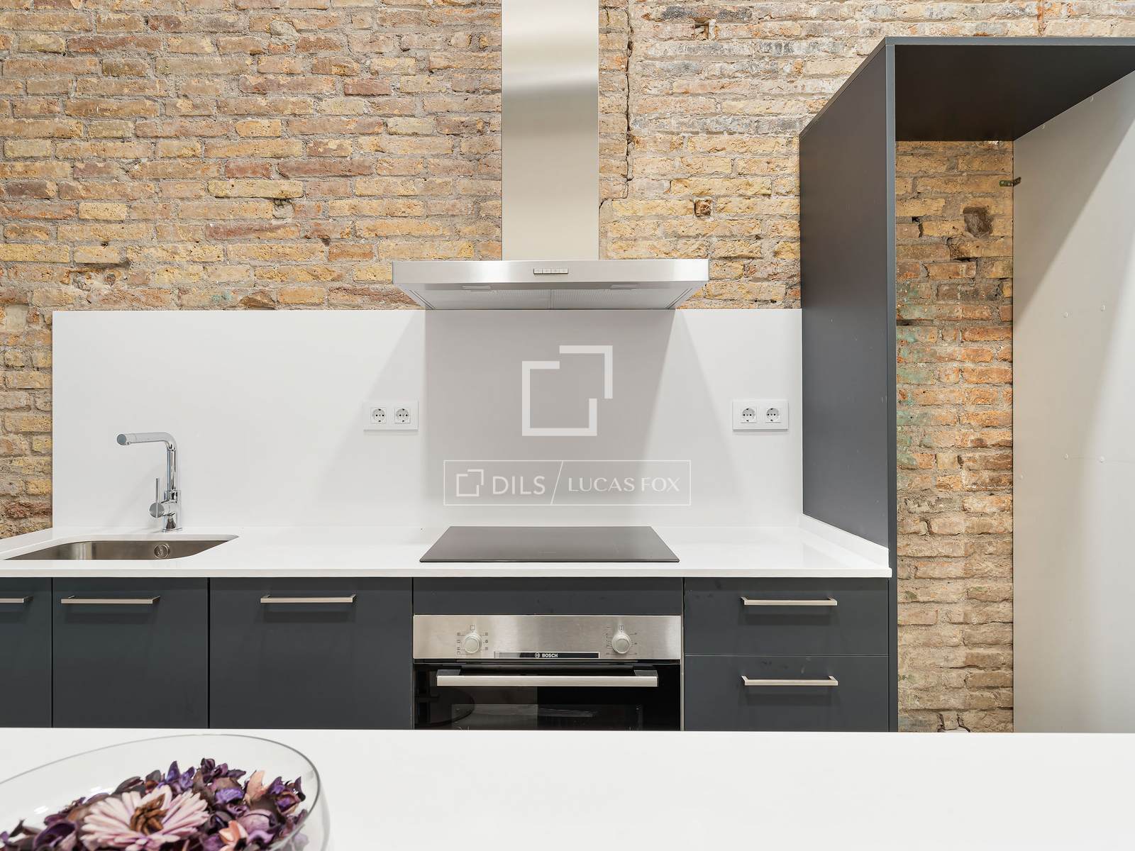 Huoneisto Barcelona, Espanja 1 makuuhuone, 54 m2 No. 192760