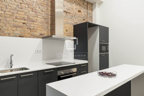 Huoneisto myytävänä Barcelona, Espanja, 1 makuuhuone, 54 m2 No. 192760 - kuva 3