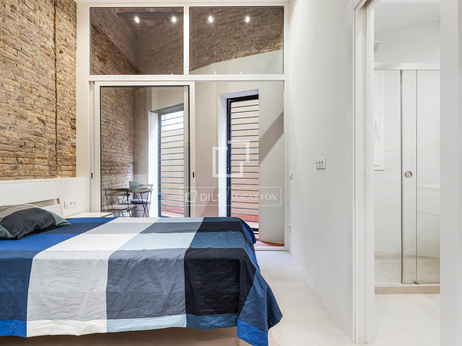 Huoneisto Barcelona, Espanja 1 makuuhuone, 54 m2 No. 192760