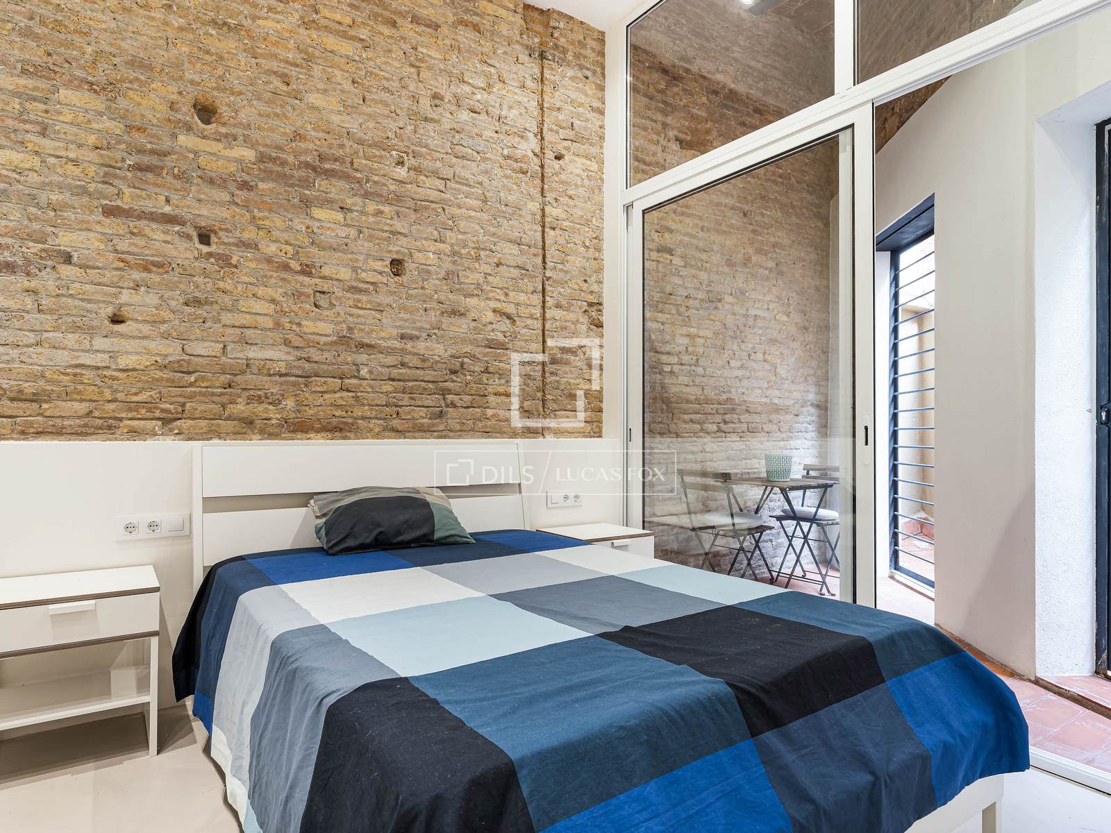 Huoneisto Barcelona, Espanja 1 makuuhuone, 54 m2 No. 192760