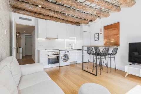 Huoneisto myytävänä Barcelona, Espanja, 2 makuuhuonetta, 54 m2 No. 192762 - kuva 6