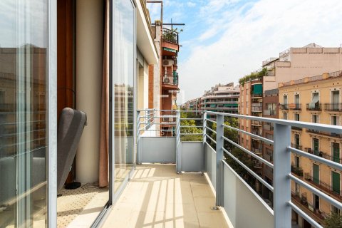 Kattohuoneisto myytävänä Barcelona, Espanja, 4 makuuhuonetta, 166 m2 No. 192761 - kuva 16
