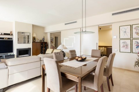 Kattohuoneisto myytävänä Barcelona, Espanja, 4 makuuhuonetta, 166 m2 No. 192761 - kuva 21