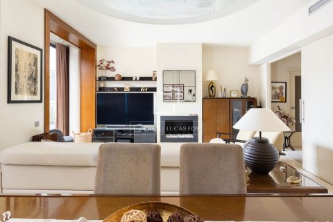 Kattohuoneisto myytävänä Barcelona, Espanja, 4 makuuhuonetta, 166 m2 No. 192761 - kuva 20