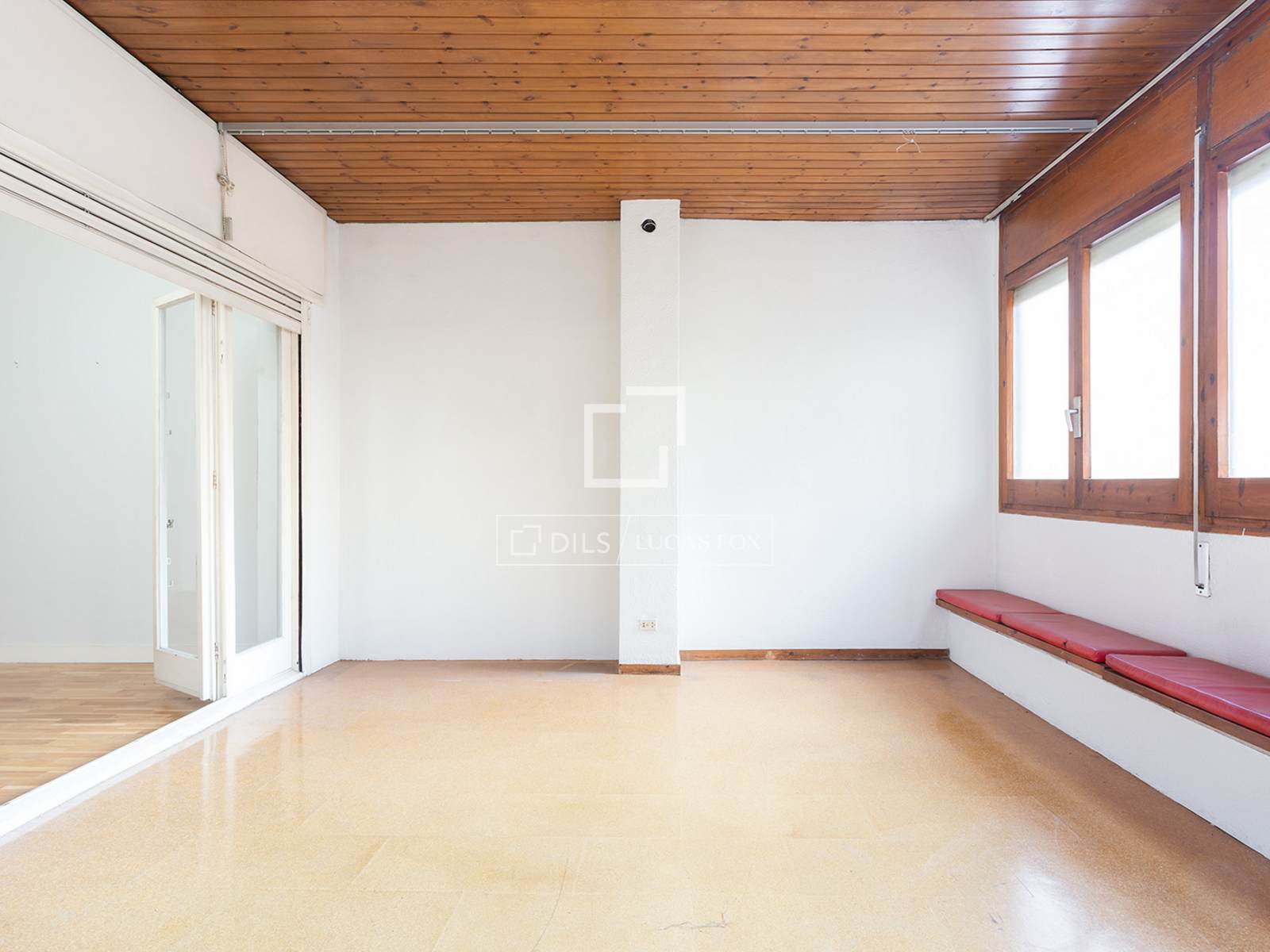 Apartment à Barcelona, Espagne 5 chambres, 244 m2 No. 192758