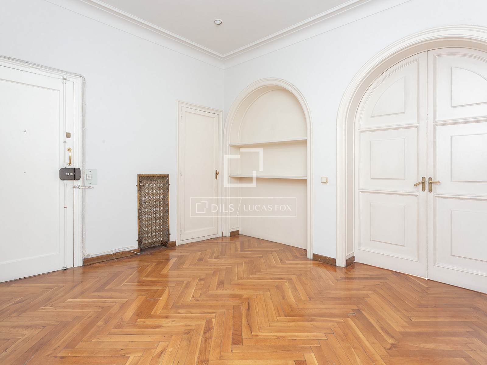 Apartment à Barcelona, Espagne 5 chambres, 244 m2 No. 192758