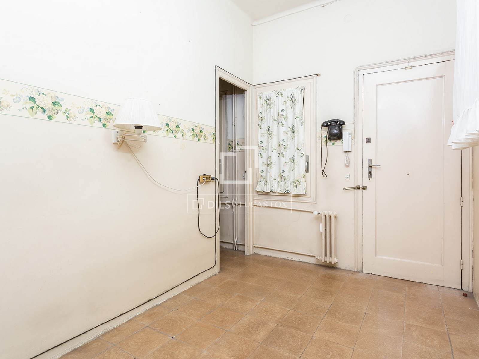 Apartment à Barcelona, Espagne 5 chambres, 244 m2 No. 192758