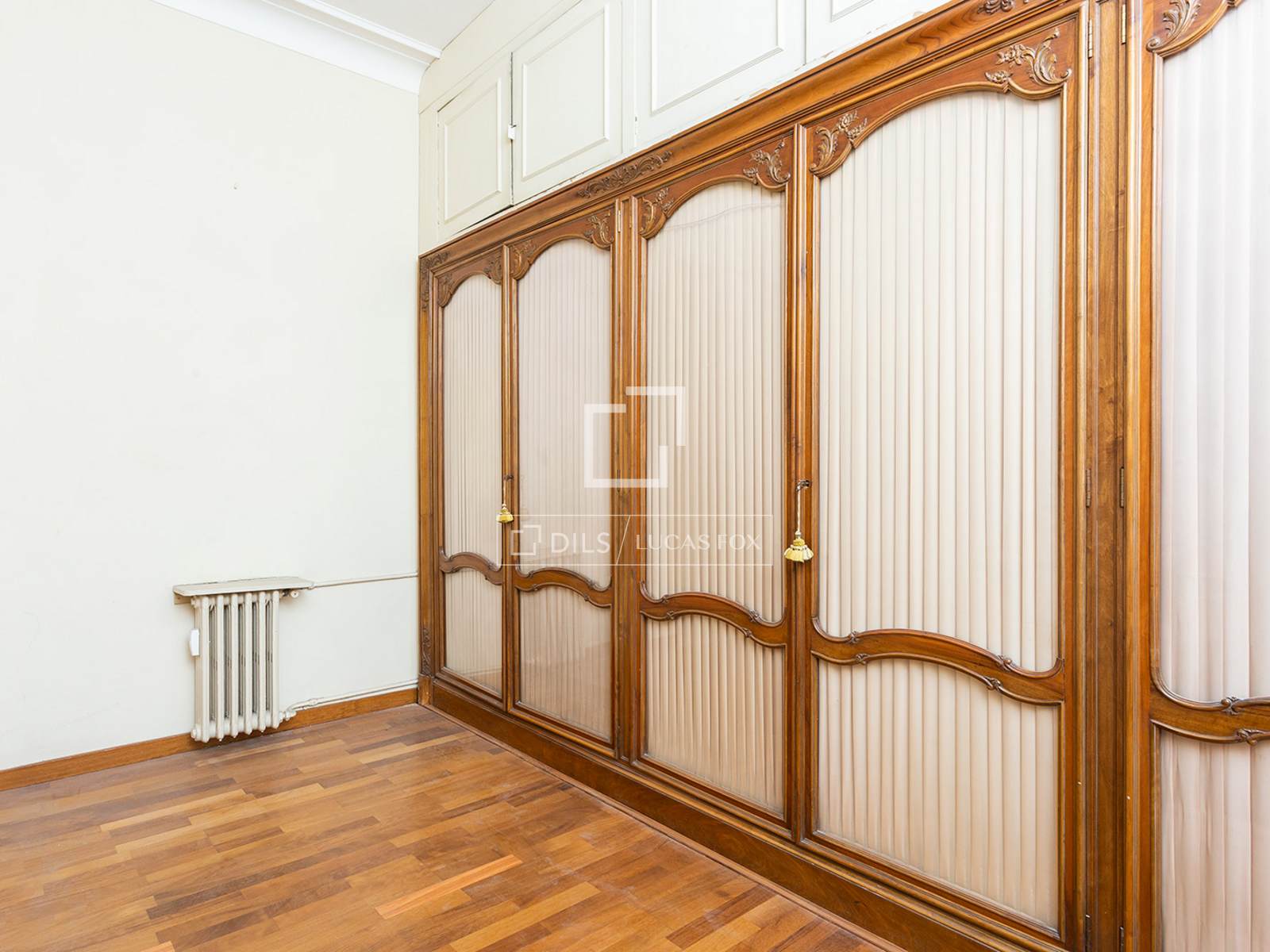 Apartment à Barcelona, Espagne 5 chambres, 244 m2 No. 192758