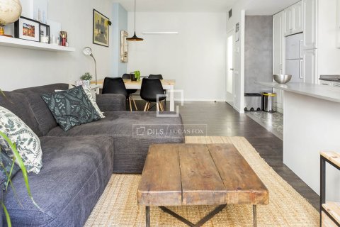 Kattohuoneisto myytävänä Barcelona, Espanja, 2 makuuhuonetta, 78 m2 No. 192757 - kuva 16