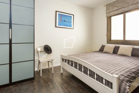 Kattohuoneisto myytävänä Barcelona, Espanja, 2 makuuhuonetta, 78 m2 No. 192757 - kuva 6