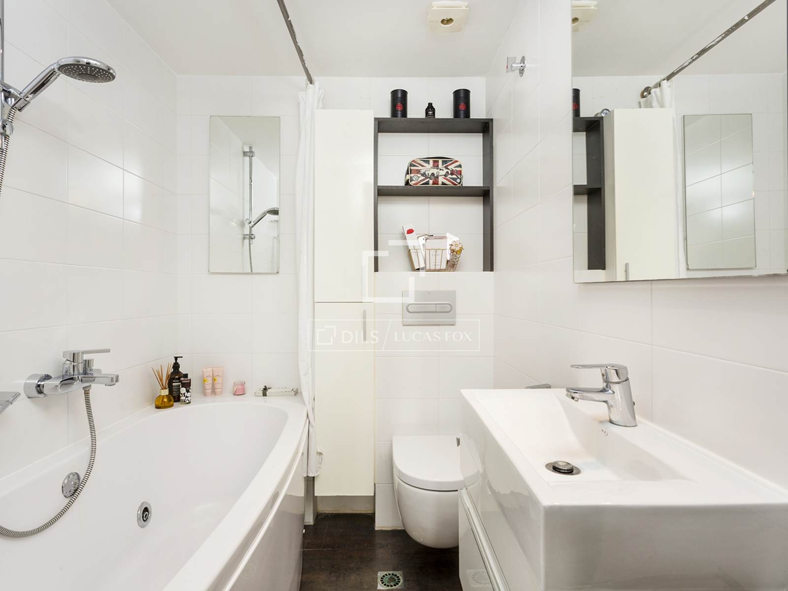 Penthouse in Barcelona, Spain 2 bedrooms, 78 sq.m. No. 192757